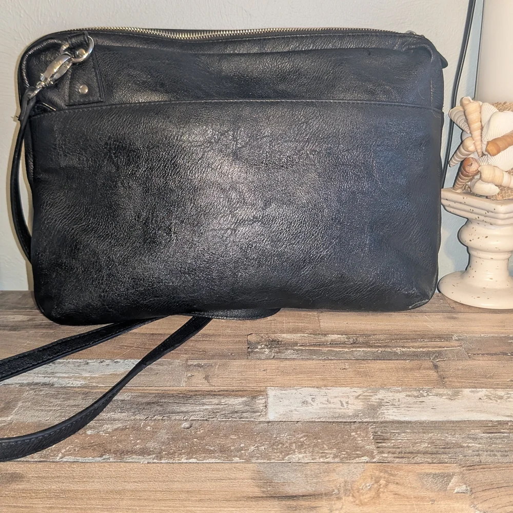Miche Crossbody Black Laptop Bag Purse with Purple Satin Lining Zipper Detail